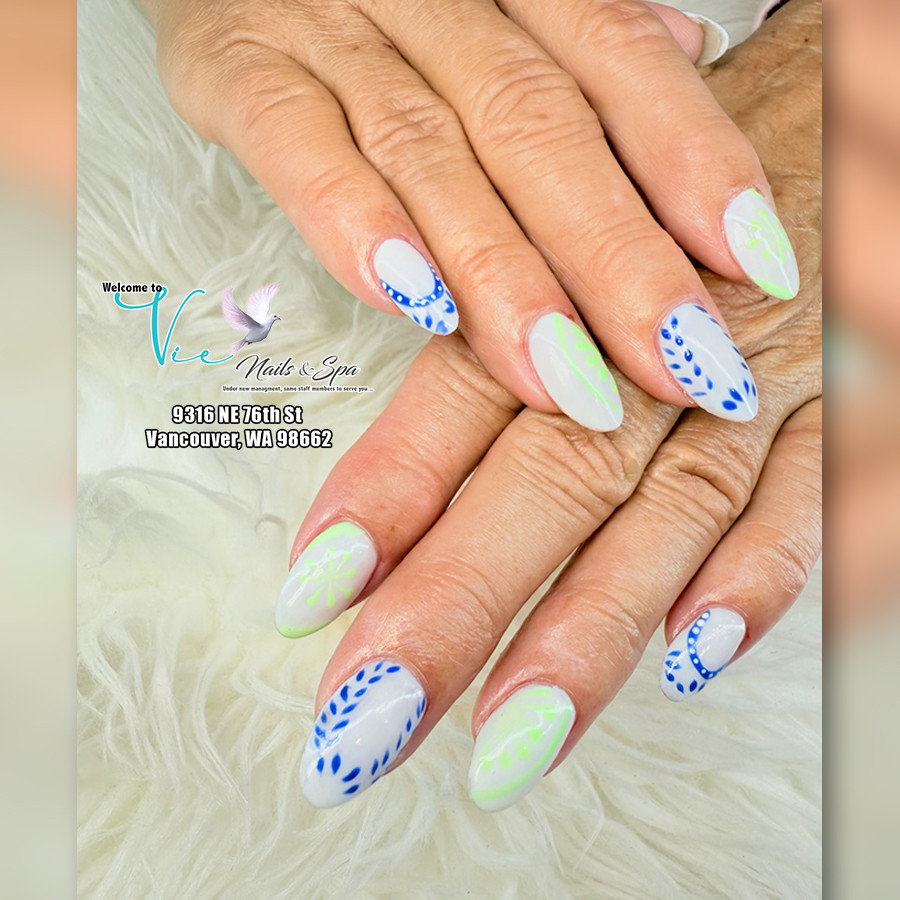 VIE Nails & Spa